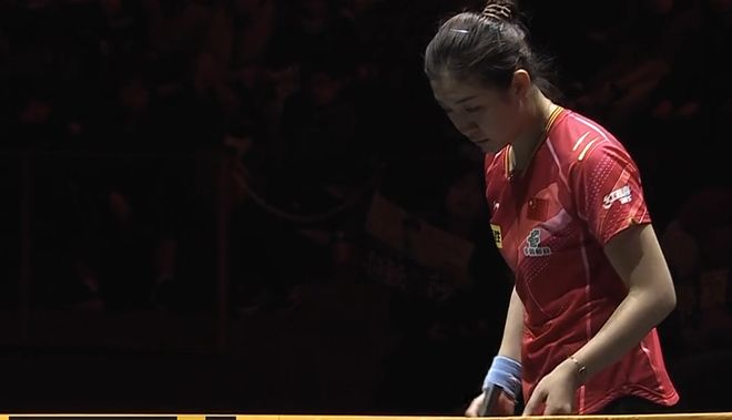 突出表现来 突出表现来