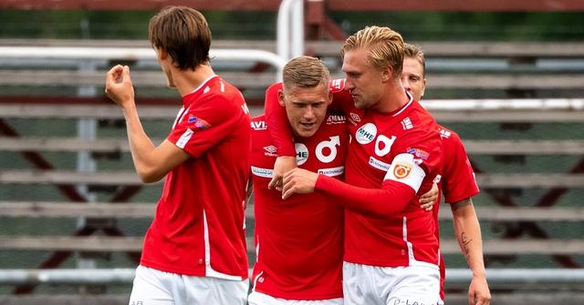 他们有着悠 他们有着悠