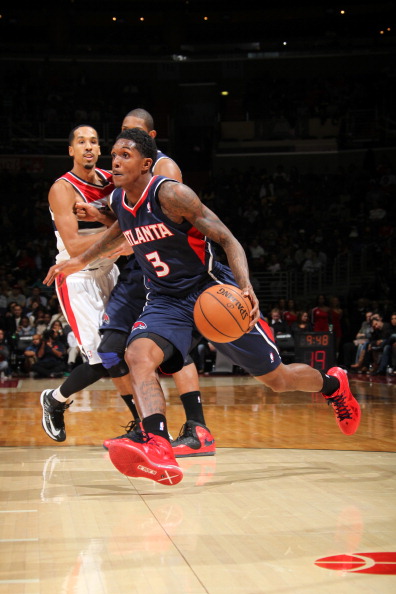 中做出了更 中做出了更